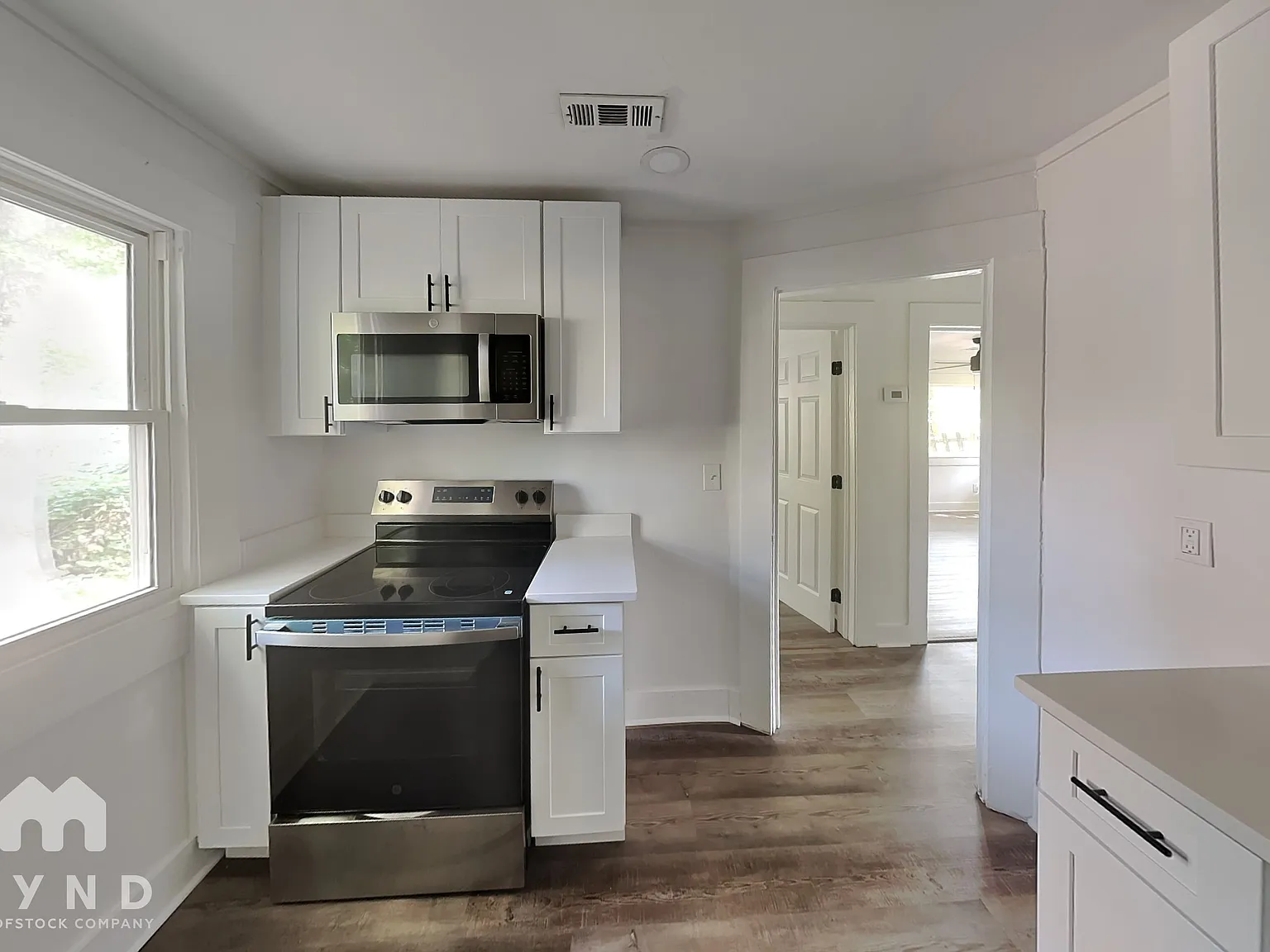 2 bed, 2.0 bath, 650 sqft, $1,315 — Photo 4
