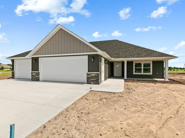 2104 Lindas Ct, Sartell, MN 56377