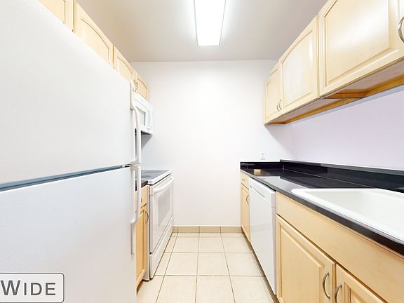 3rd image of 340 E 29th St APT 5B