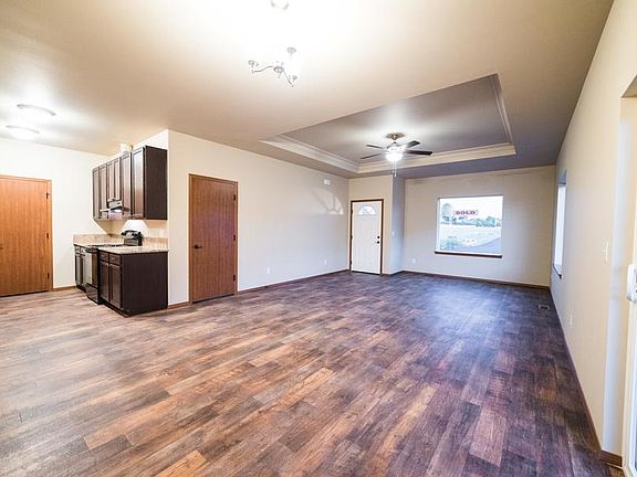 2nd image of 3105 Swan Ave #1