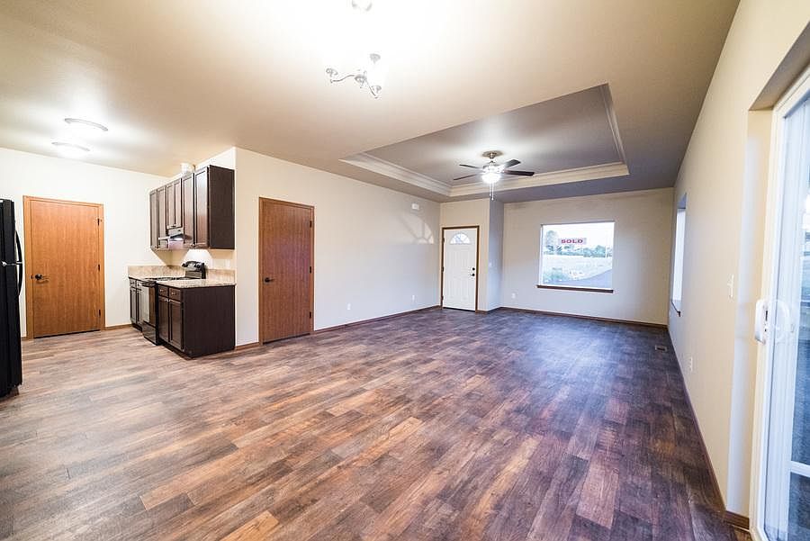 1st image of 704 N 31st Ave #1