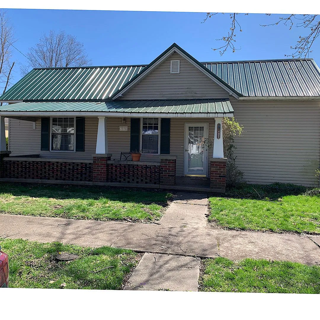 278 N Harrison St photo 1
