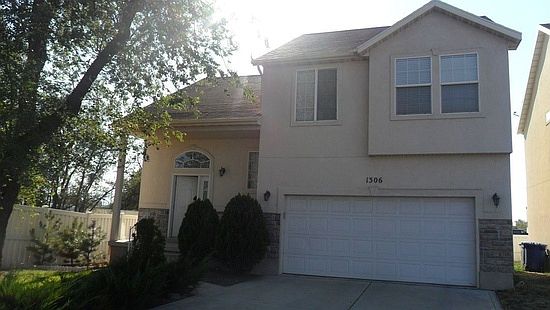 1st image of 1306 S Utah St