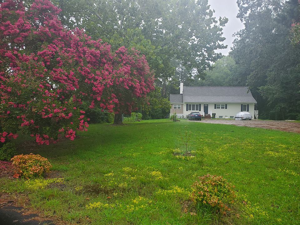 1st image of 578 Harrop Ln #3