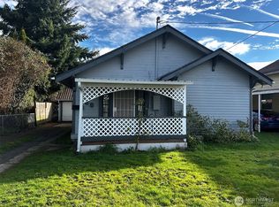 700 S 6th Ave, Kelso, WA