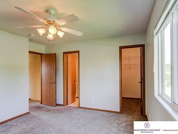 4th image of 6721 N 114th Avenue Cir