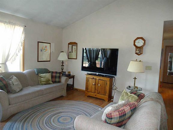 4th image of 13011 Country Meadow Dr