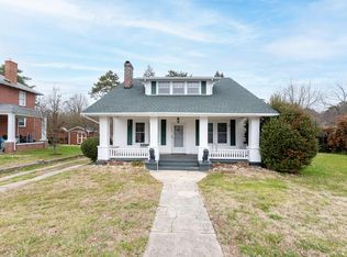 703 Powell St, Crewe, VA 23930