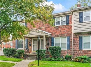 3356 Coolidge Hwy W, Royal Oak, MI 48073