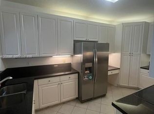 10720 NW 66th St APT 305, Doral, FL 33178