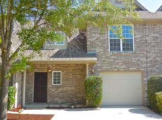 318 Reach Ct, Birmingham, AL 35242