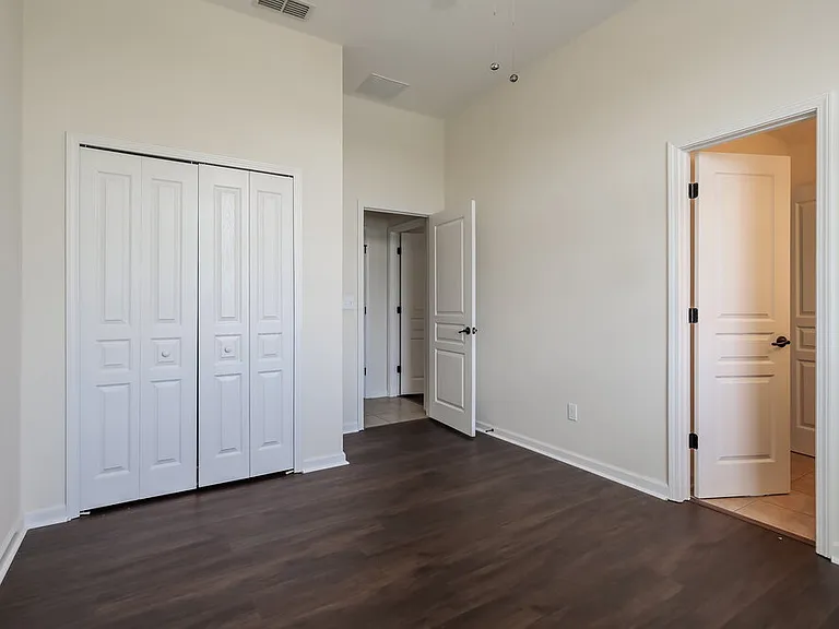 1709 N Cappero Dr — Photo 11