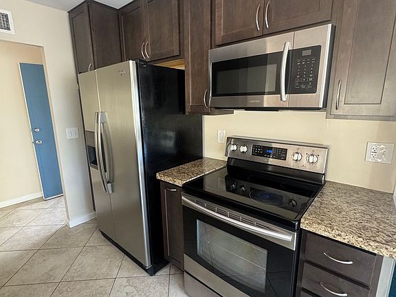 3rd image of 14750 Gail Park Ln