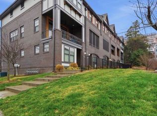 3018 Kalex Ct, Charlotte, NC 28204