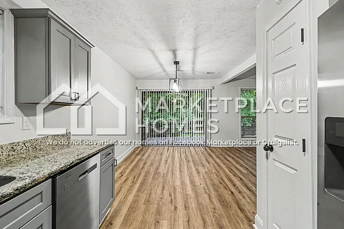 5033 Mixon Pl — Photo 7