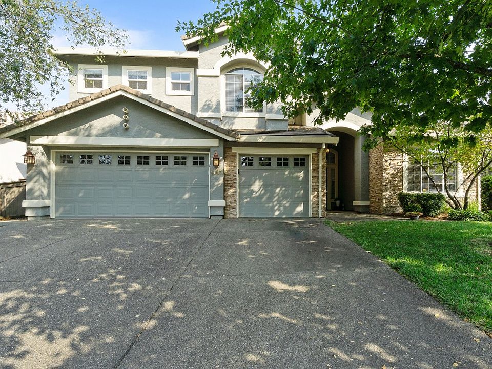 1st image of 4047 Meadow Wood Dr