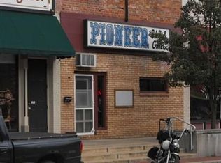 214 S Broadway St, Union City, MI 49094