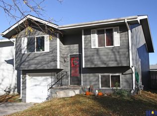 5110 W Partridge Ln, Lincoln, NE 68528