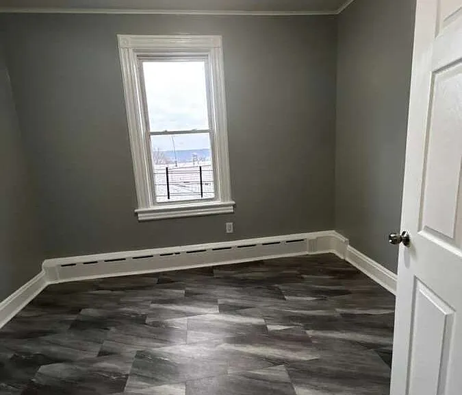 34 Garfield St — Photo 4