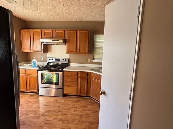 4th image of 5707 Becton Park Dr