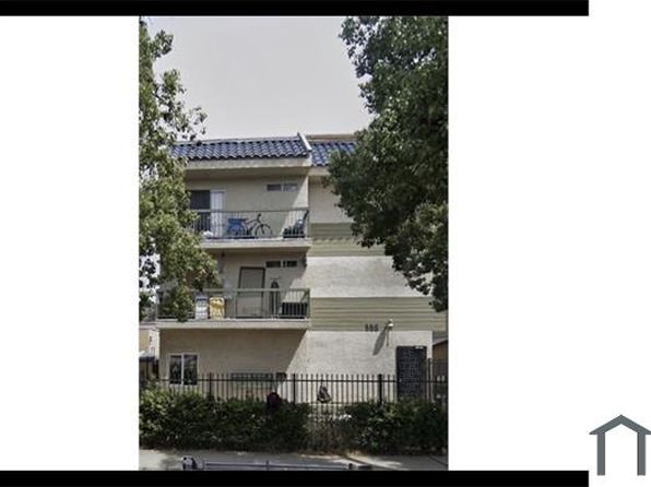 558 N Alexandria Ave APT 8