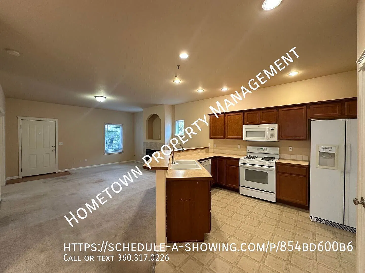 3 Bed with 2 Bonus Rooms plus Loft in Horizon Pointe- Available Now! — Photo 2