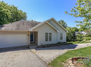 22253 86th St, Salem, WI 53168