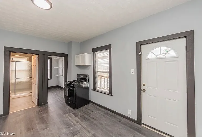 1431 Rowley Ave #1 — Photo 12