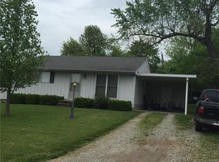818 S Elm St, Vandalia, IL 62471