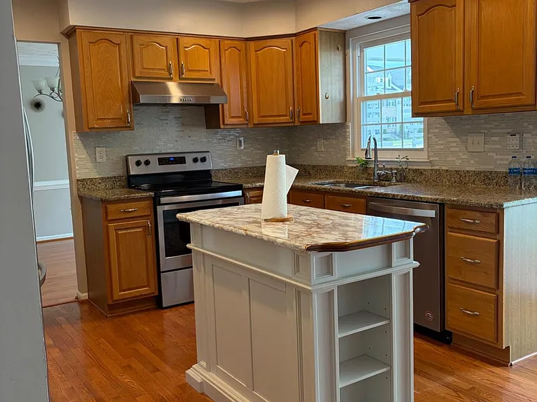 2117 Cross Trails Rd — Photo 10