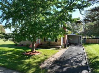 606 Hartner Dr, Holly, MI