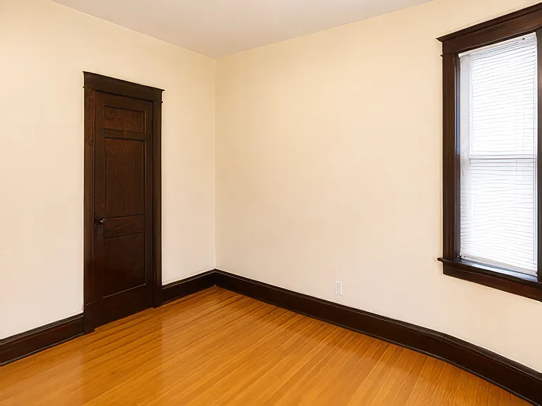 3111 N Racine Ave #2F — Photo 14