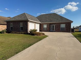 319 Kleinpeter Dr, Thibodaux, LA 70301