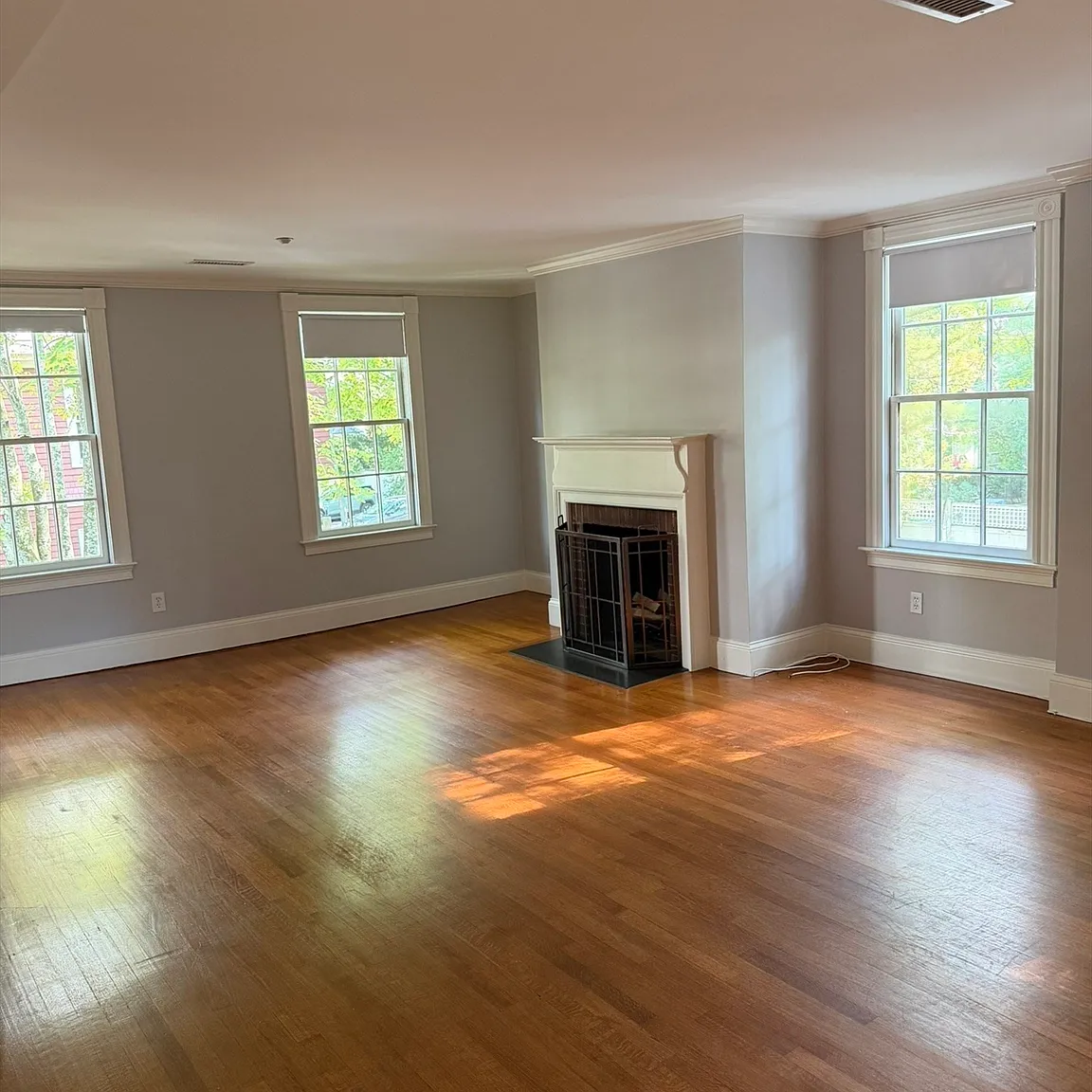 2 bed, 1109 sqft, $4,200 — Photo 1