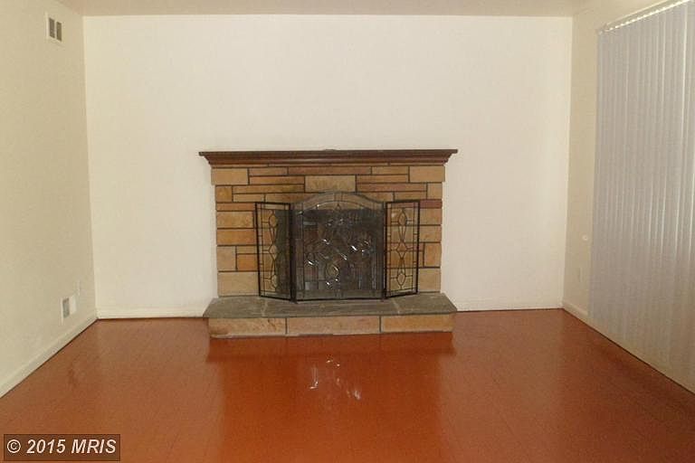 2nd image of 5705 Middleton Ln