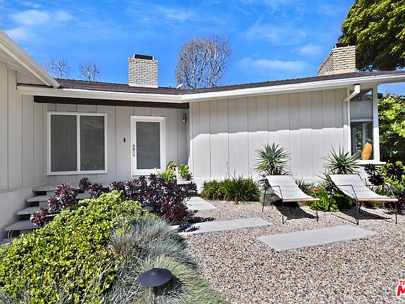 4th image of 2839 Nichols Canyon Pl