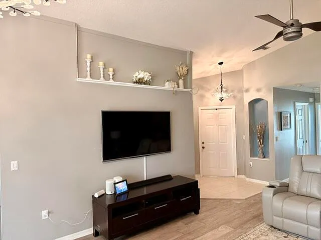 458 SW Talquin Ln — Photo 15