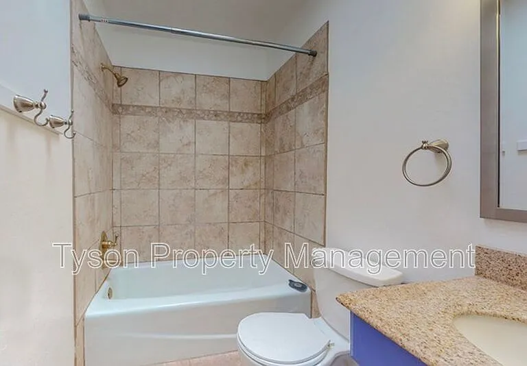 7305 Mayflower Rd NE — Photo 15
