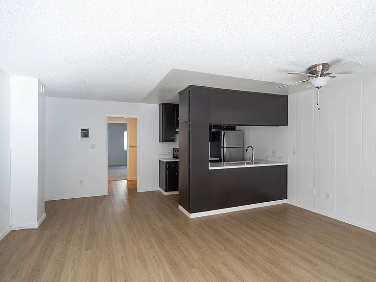 1656 Reed Ave #8 — Photo 4