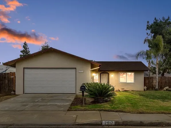 2917 Stanford Ave, Clovis, CA 93611