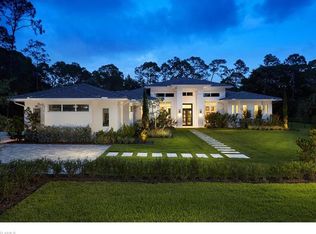 600 Gordonia Rd, Naples, FL 34108