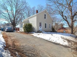 4 Monson Rd, Wales, MA 01081