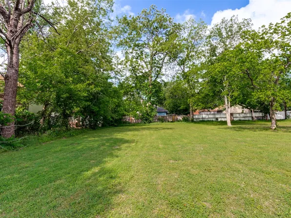 622 Parkview Ave, Dallas, TX 75223