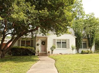 2445 E 18th St, Tulsa, OK 74104