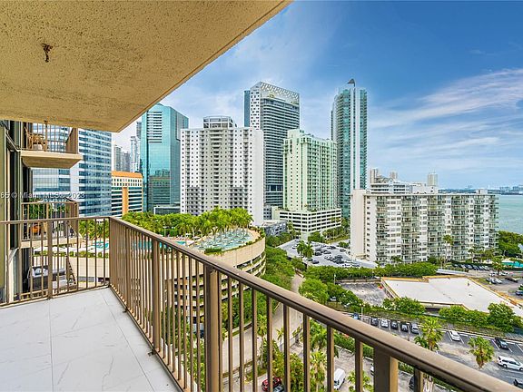 4th image of 1450 Brickell Bay Dr APT 1711