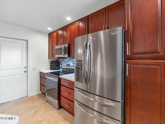5th image of 16652 N BOSWELL Boulevard