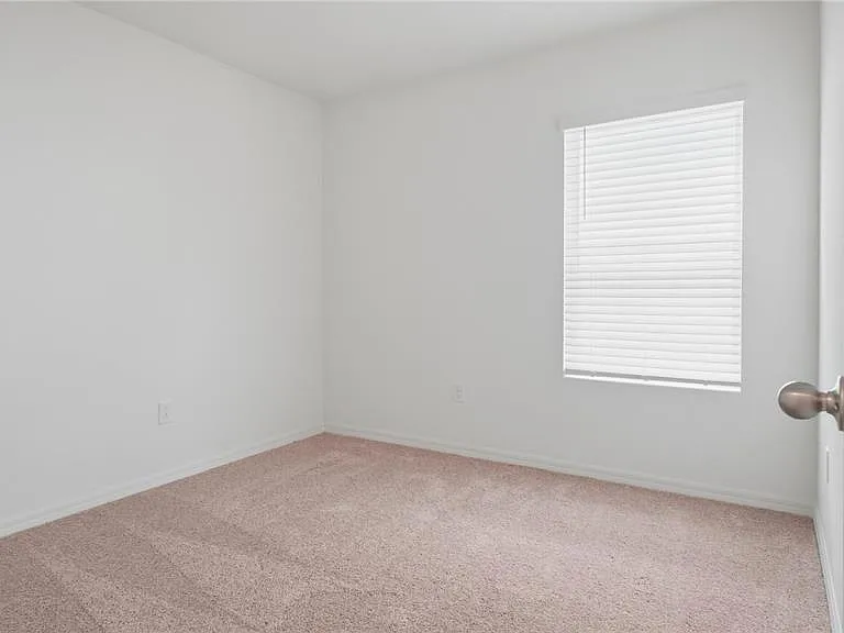 2942 Lavanda Dr — Photo 23