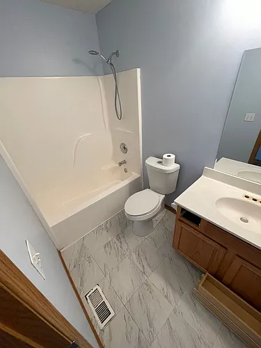 12928 Curtis Ave Photo 1