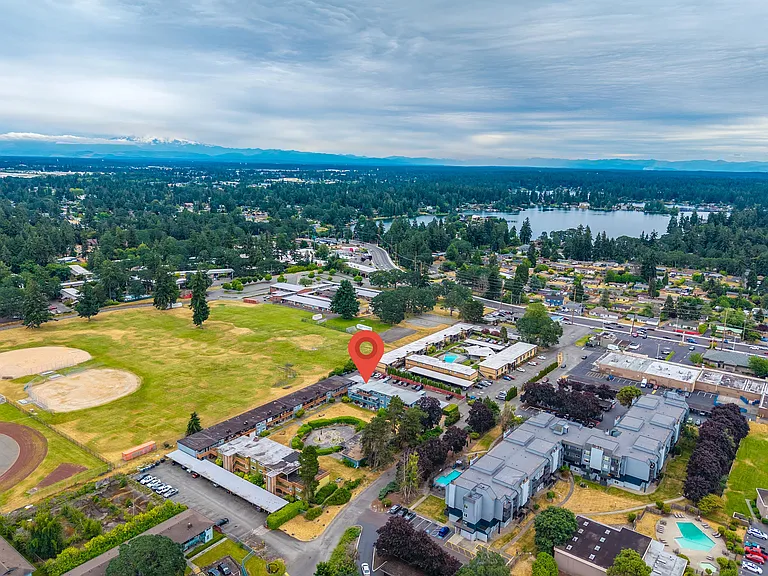 30 Thunderbird Pkwy SW #B-10 — Photo 40