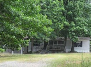 509 Twin Bridges Rd, Green Bay, VA 23942